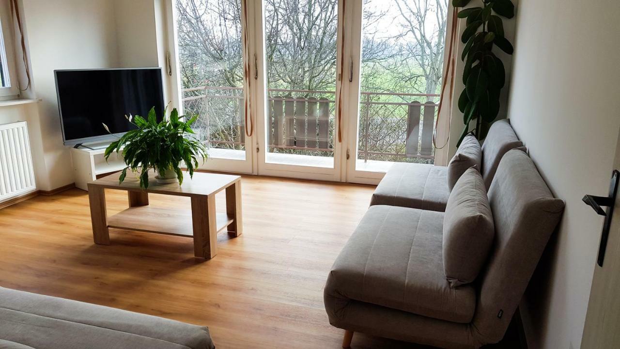 Apartments Andrej - Poetovio & 프루이 외부 사진